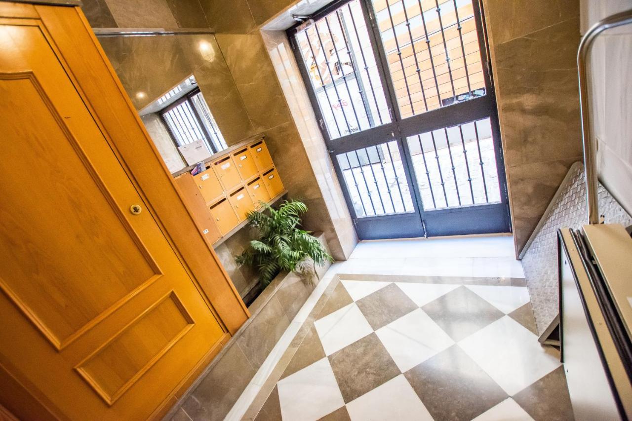 Apartament Qh Puerta Real Grenada Zewnętrze zdjęcie